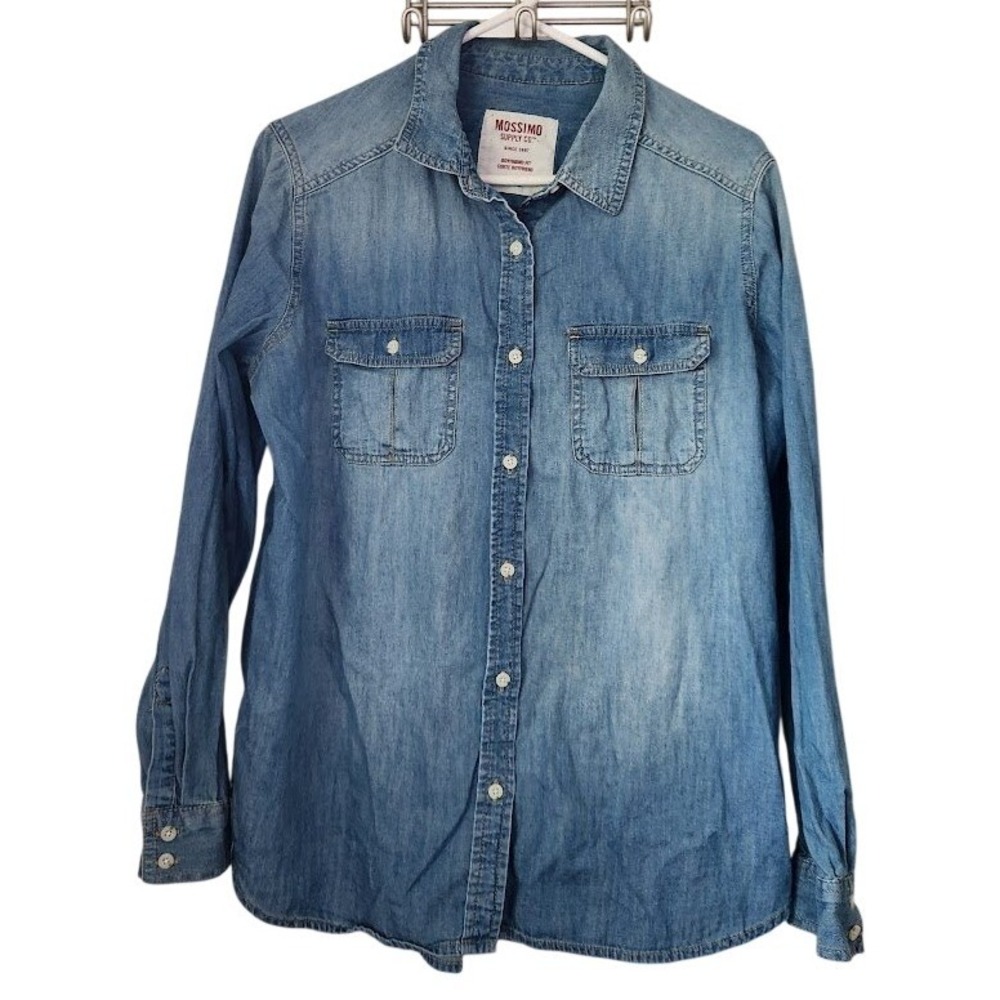 Mossimo Supply Co Womens Medium Wash Denim Button Down Shirt Boyfriend arge 245